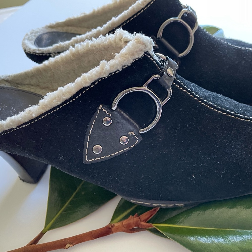 Aerosoles shearling lined heeled slides